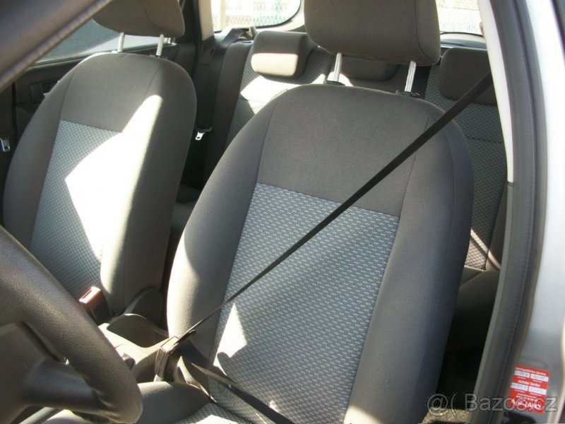 FORD FOCUS 1.6 COMBI 80 KW - 5