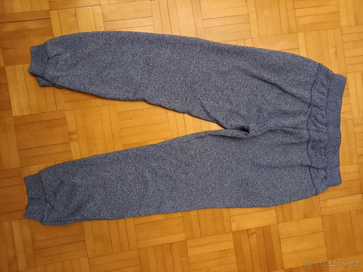 Chlapecké tepláky velikost 140-146 - 5