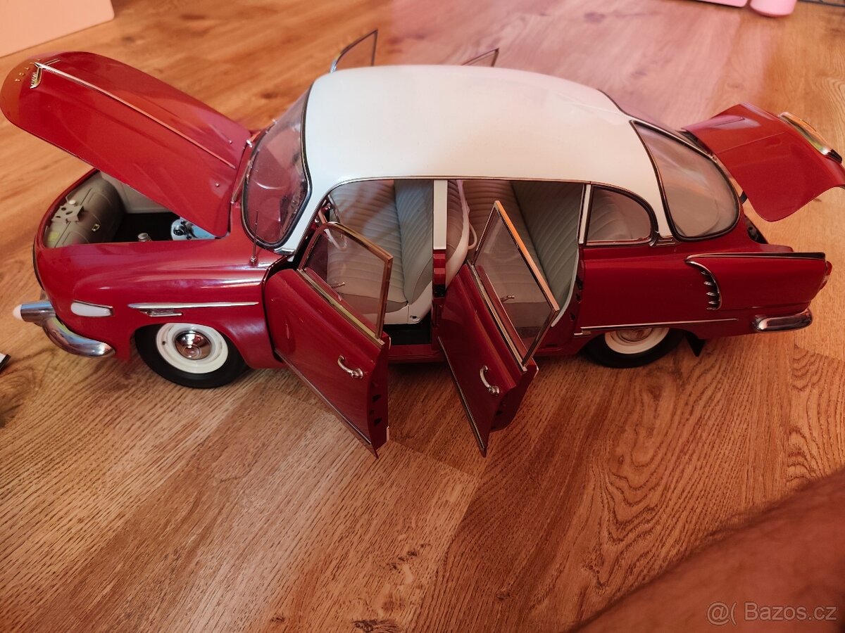 Tatra 603 1:8 Deagostiny - 5