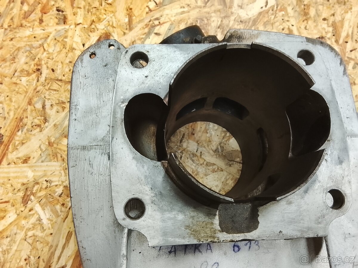 Čz motokros válec981 - 5