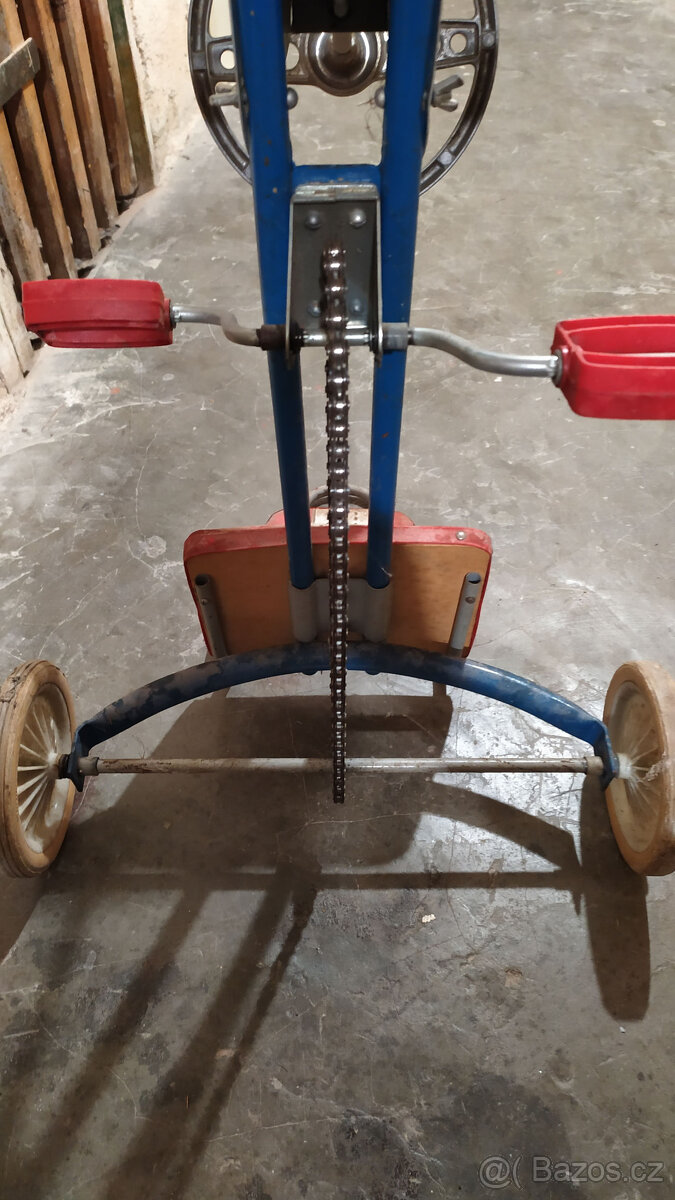 Retro šlapací autíčko motokára - 5