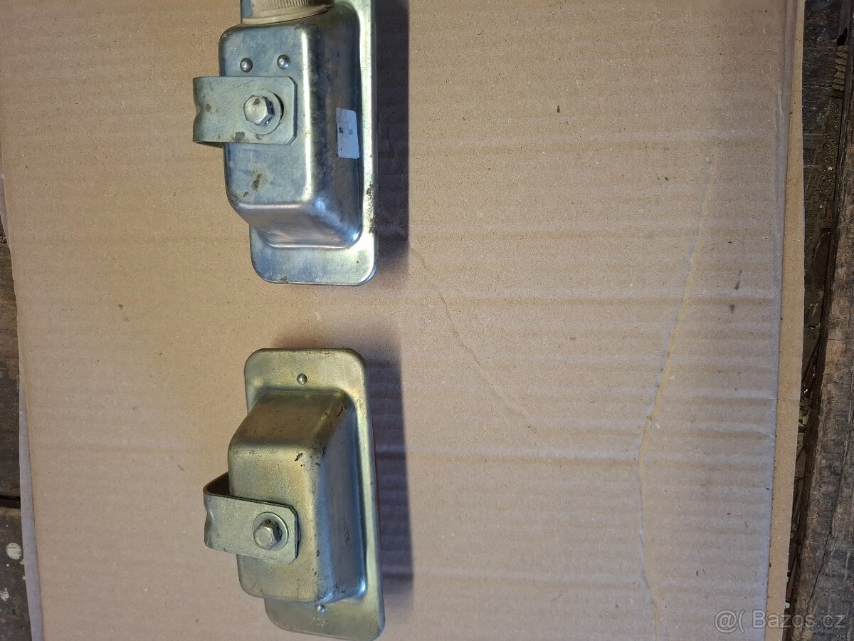 Přední blinkry Škoda 100, 110r a užovka - 5