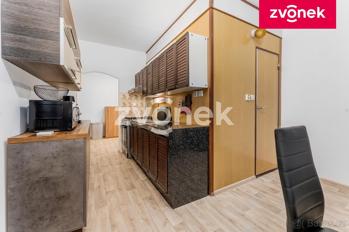 Prodej bytu 4+1 s balkonem a krásným výhledem - Vsetín - 5