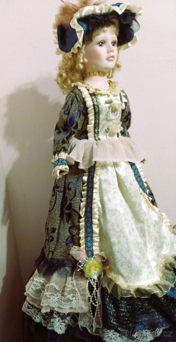 NEPOUŽÍVANÁ PORCELÁNOVÁ PANENKA, 68 CM - 5