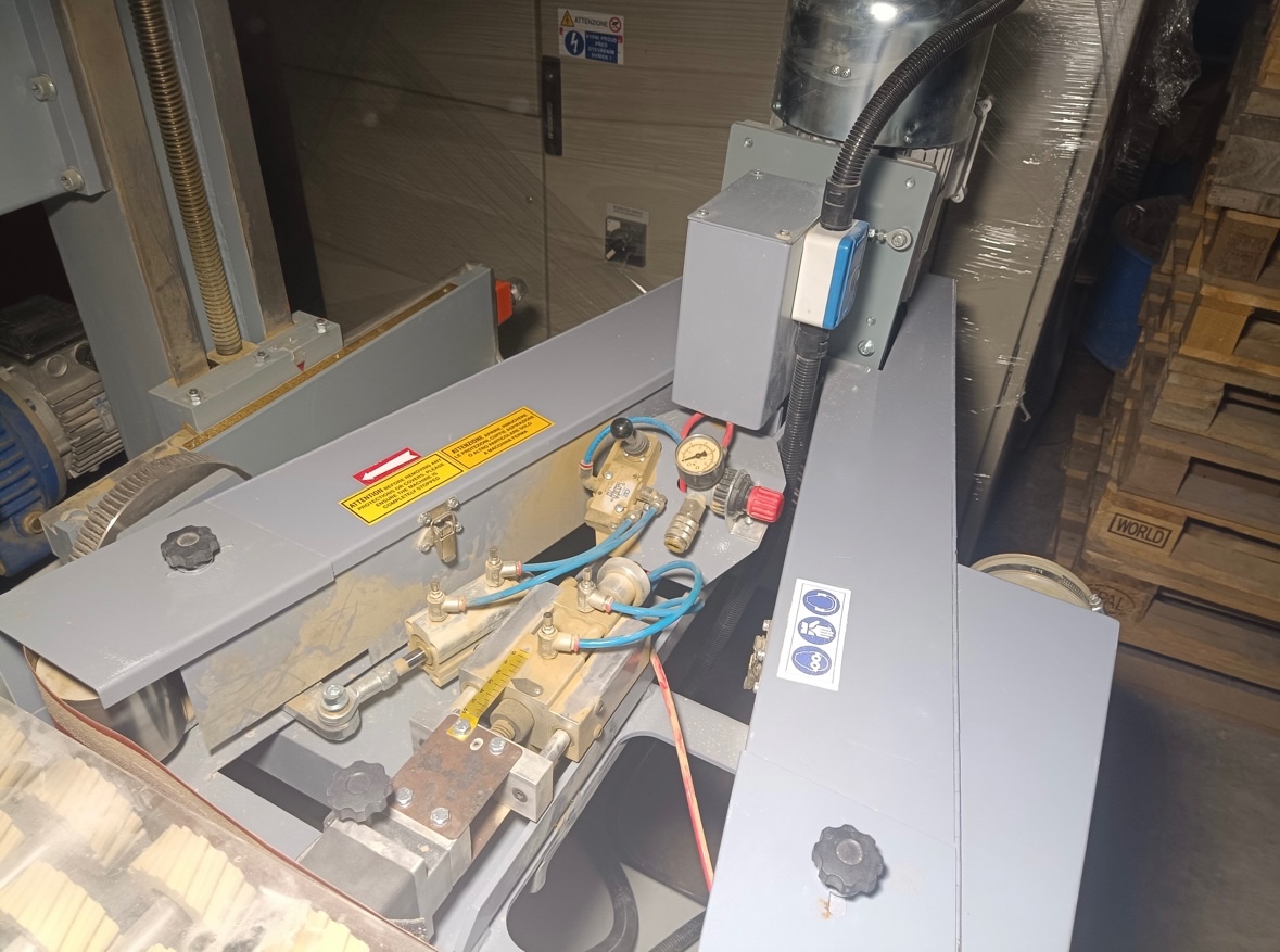 Hranová bruska Volpato - 5