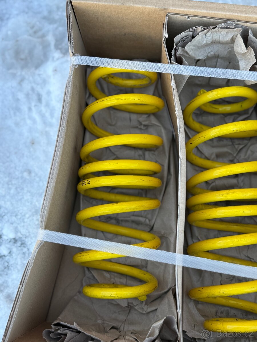 ST pružiny na Golf 7.5 R 4 motion - 5