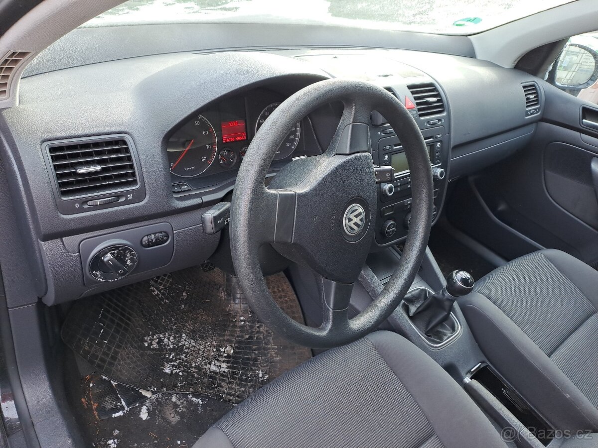 Volkswagen golf 5. Barva lc9z LC9Z CERNA - 5