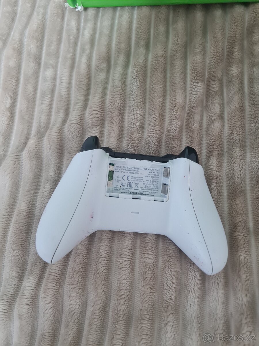 Xbox one (500GB) - 5