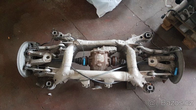 zadní náprava BMW E61 komplet - 5