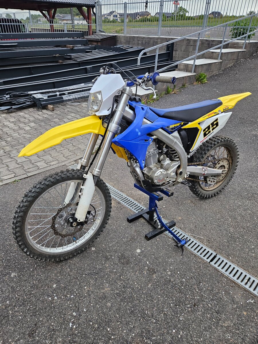 Motocross Mikilon 250 ML