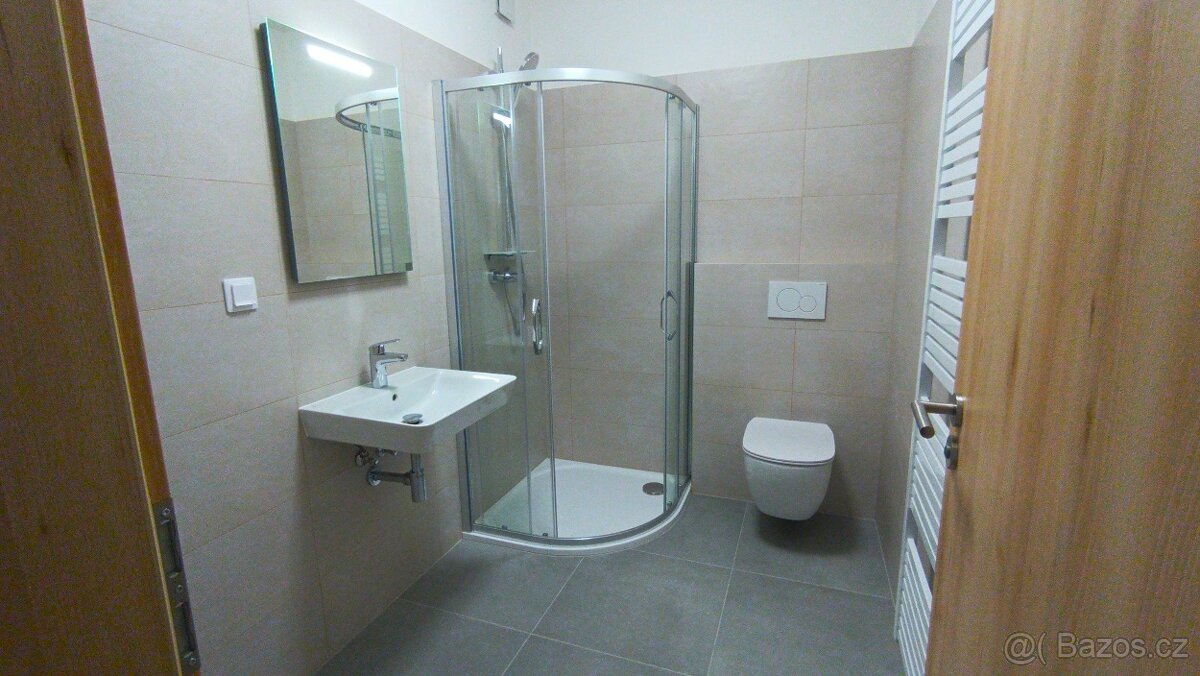 Pronájem bytu 1+kk Uherský Brod - 5