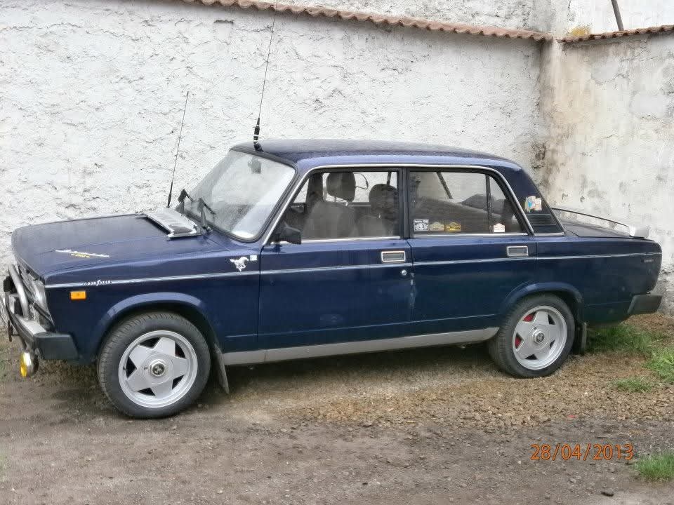 Lada 2105 - 5