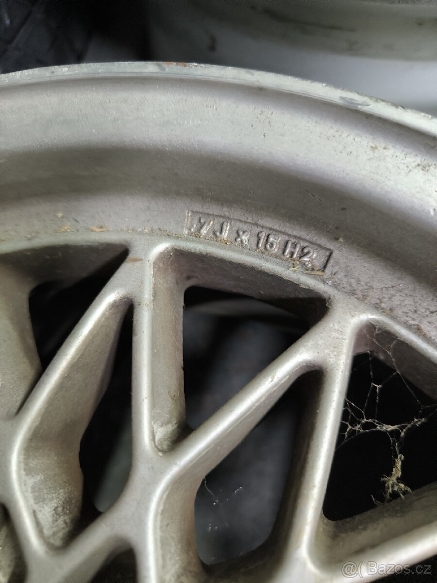 Alu disky Exip R15 dvourozměrné - 5