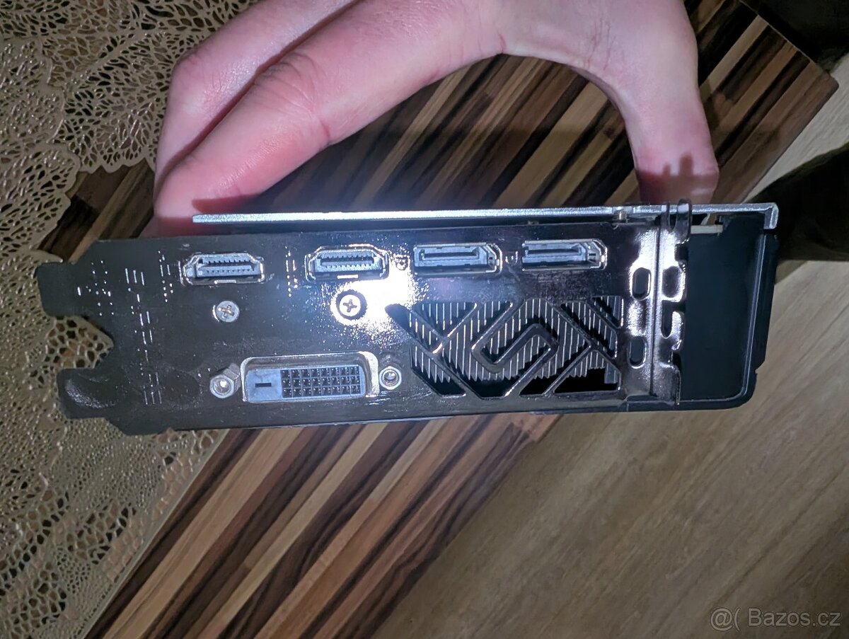 Grafická karta SAPPHIRE NITRO+ Radeon RX 580 OC 4G - 5