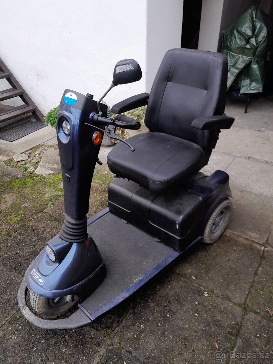 Invalidní elektrická tříkolka - 5