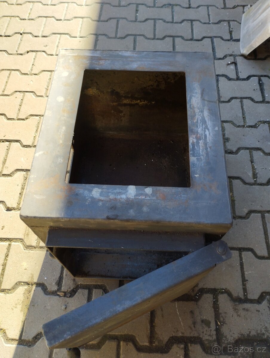 Podstavec pod kotel - 5