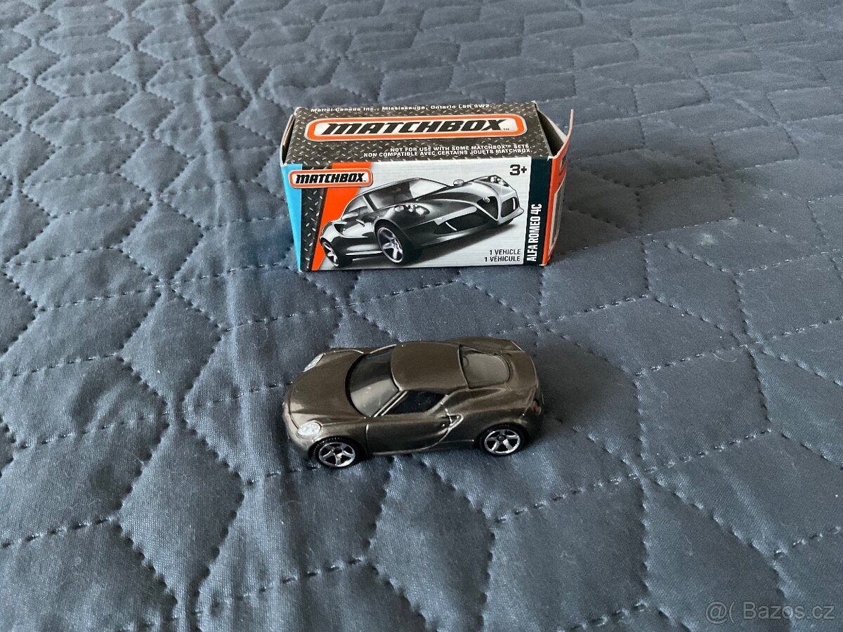 Matchbox Alfa Romeo 4C - 5
