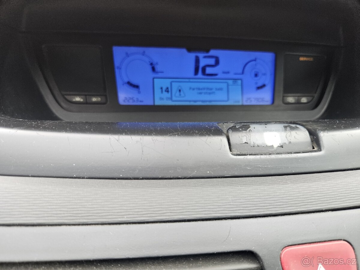 Citeoen C4 Picasso 1.6HDI - 5