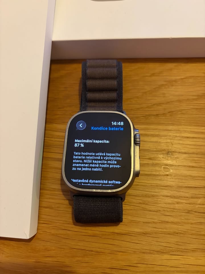 Apple Watch Ultra 2 49mm Titanium + GPS - 5