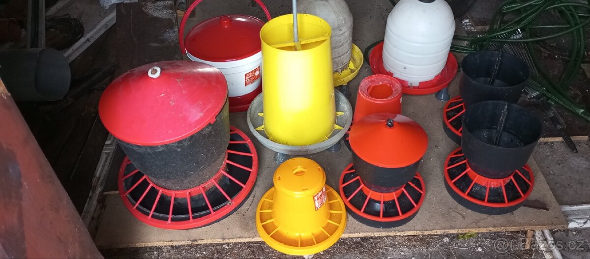 Nádobí pro slepice - 5