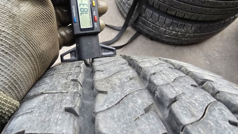 Letní pneumatika 215/75/16c Maxmiler - 5