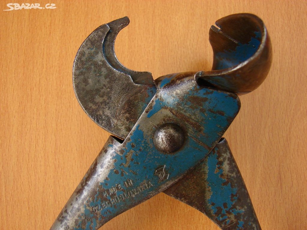 Staré kleště elektrikářské Bertmanky. - 5