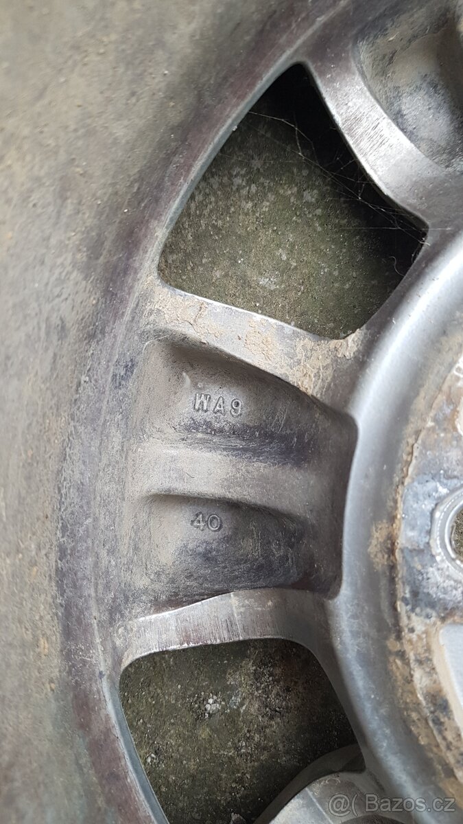 Alu kola orig. Nissan 6x139,7 r15