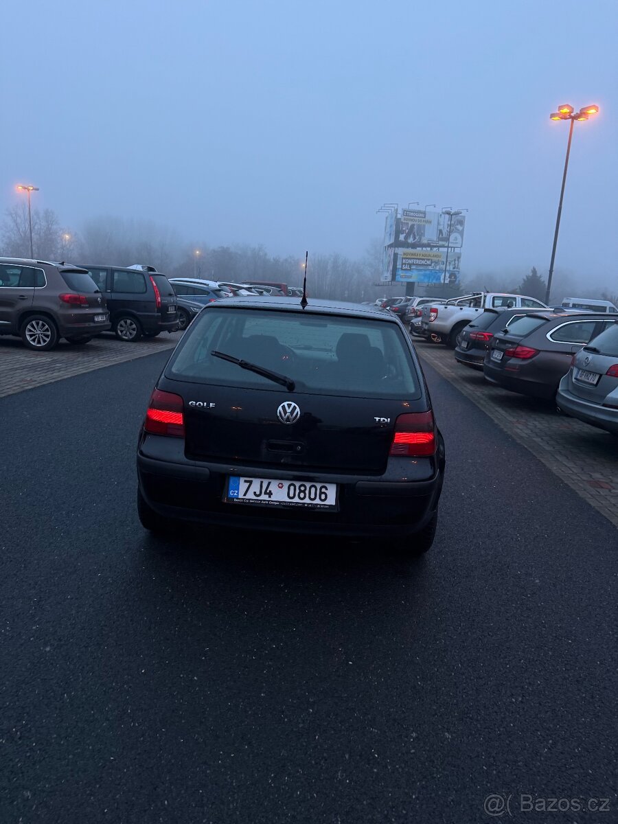 Prodám Golf 4 1.9tdi veľmi dobry stav - 5
