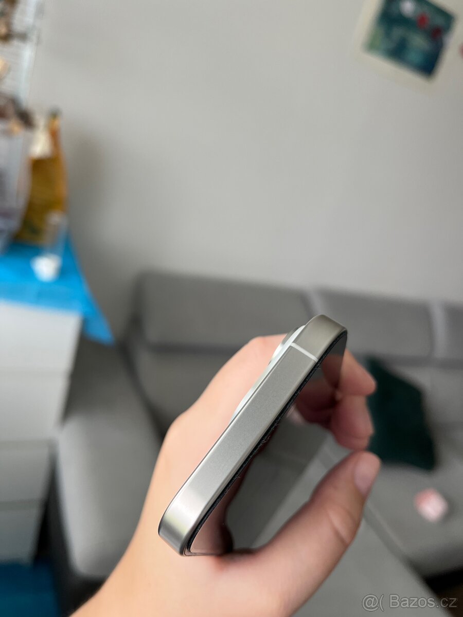 iPhone 15 Pro, 256 GB, bílý / V ZÁRUCE - 5