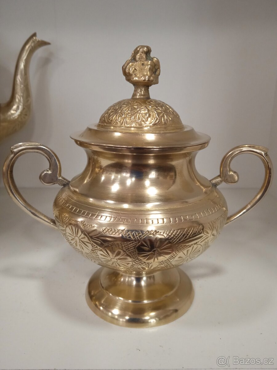 ČAJOVÁ SOUPRAVA - 5