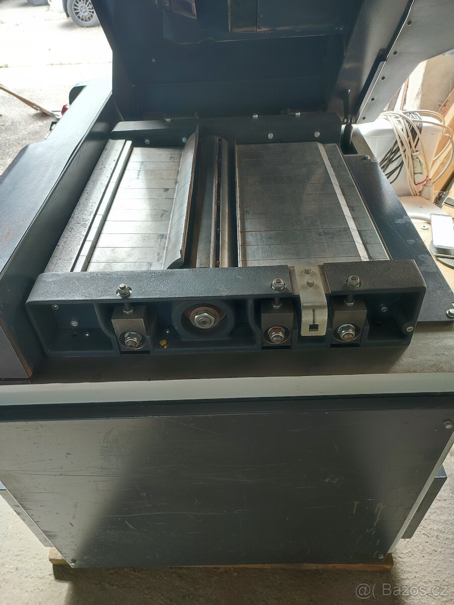 Protahovačka - hoblovačka ROBLAND D 630. - Bratislava - 5