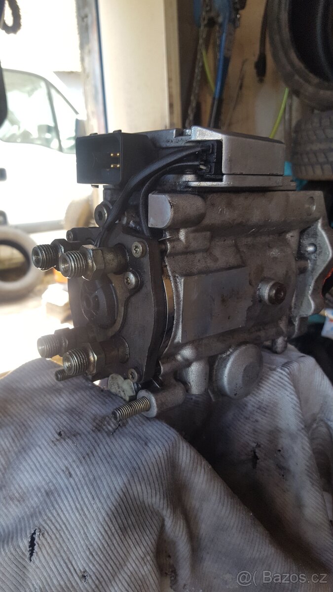 Naftové čerpadlo Ford - 5