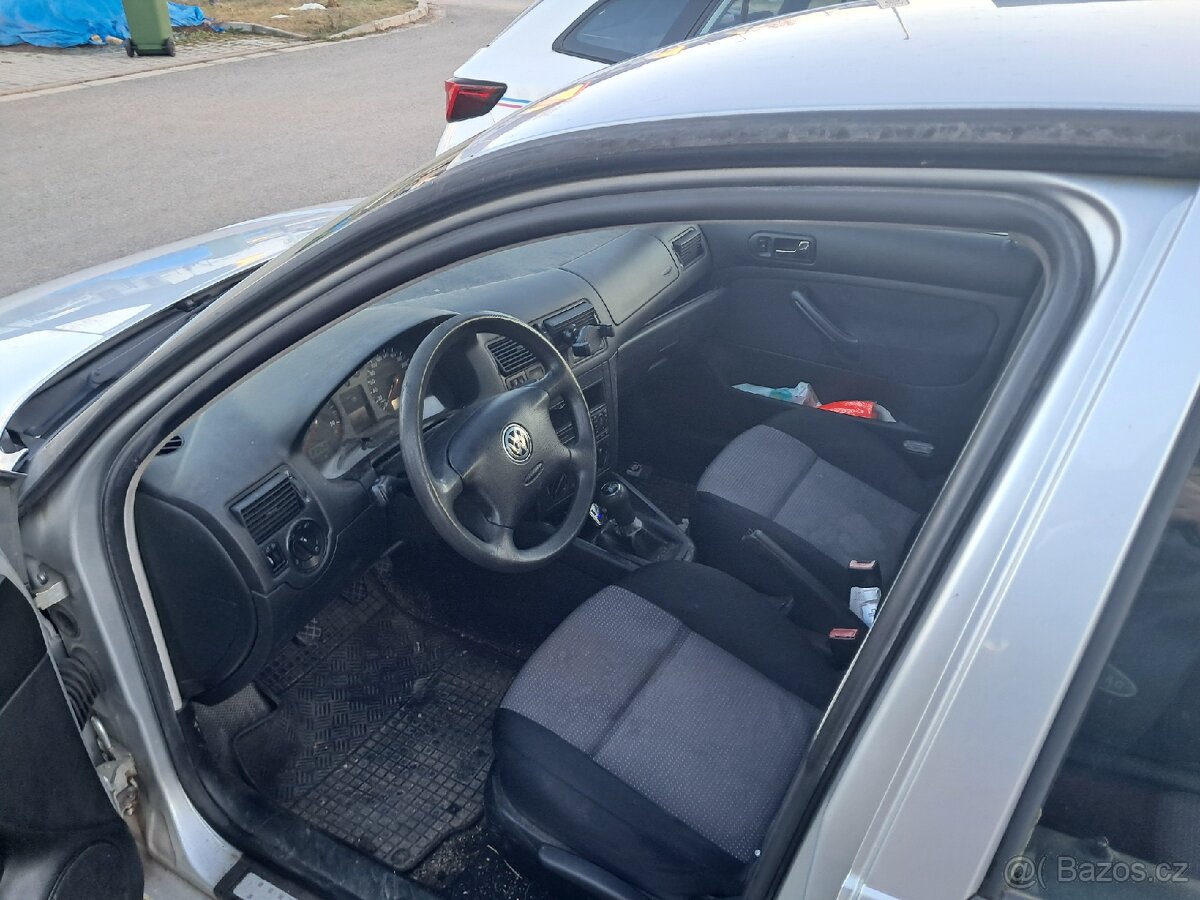 Volkswagen Golf 4 1.9 74 kw - 5