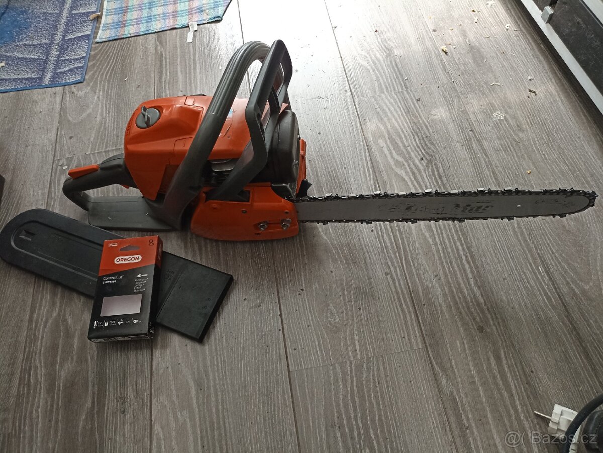 Motorová pila OleoMac 952 - 5