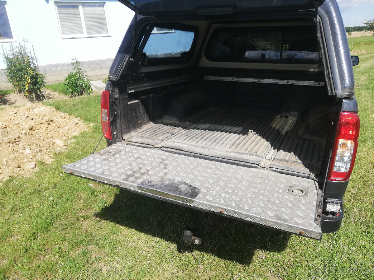 Nissan Navara D40