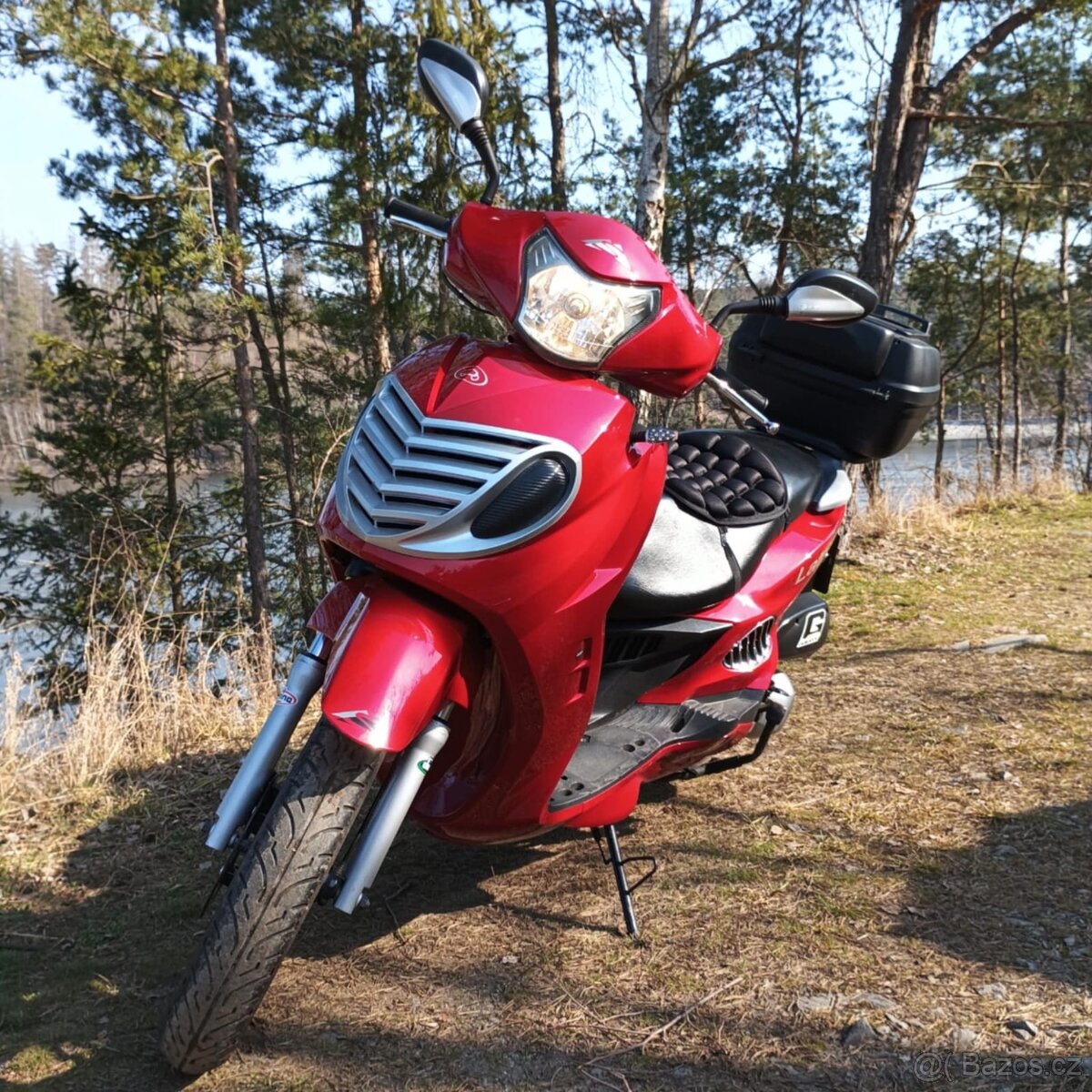 Prodám nebo vyměním skútr Jonway 125ccm - 5