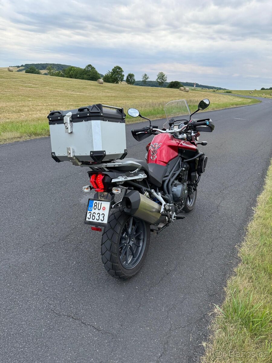 TRIUMPH TIGER EXPLORER - 5