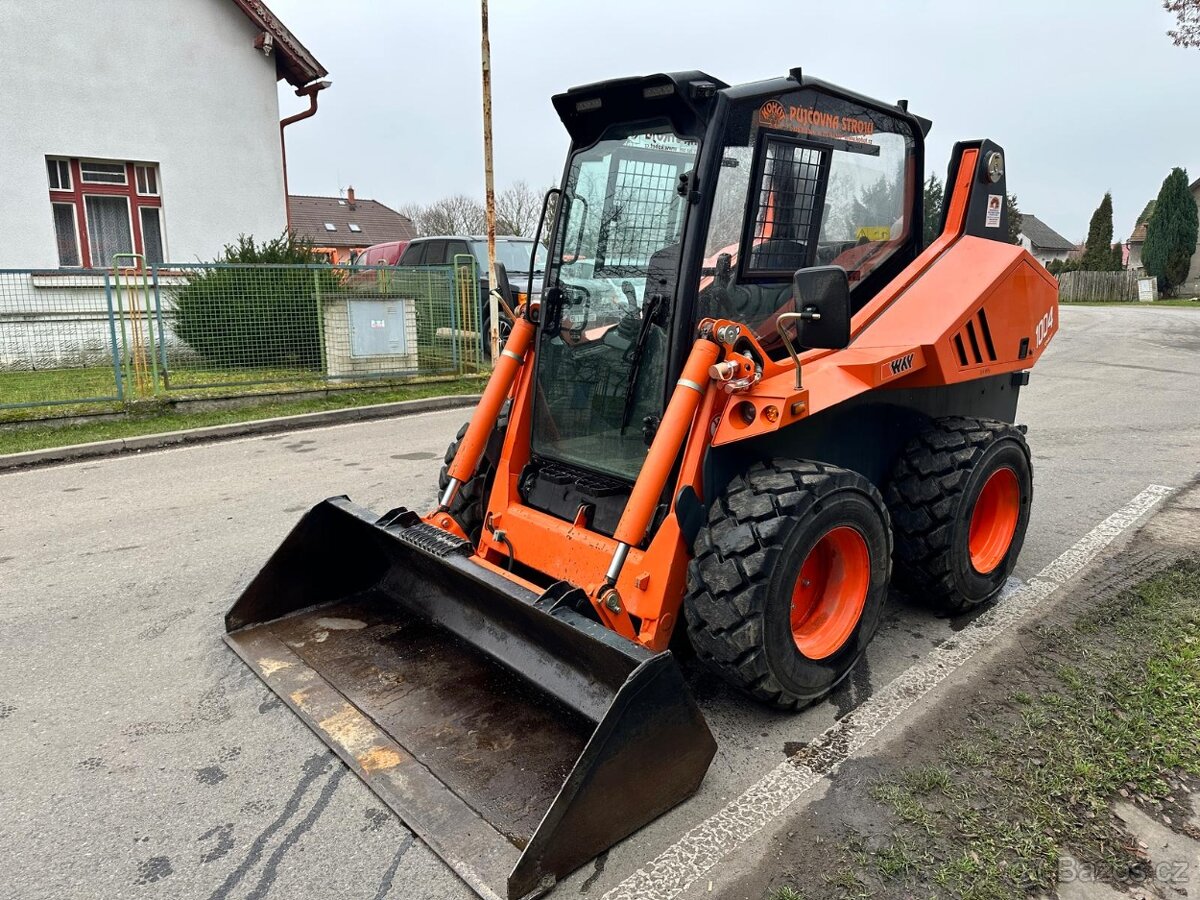 nakladač LOCUST 1004 speed+ - 5