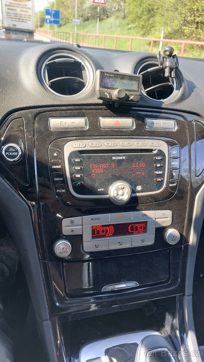 Ford mondeo 2.0 tdci 120 kw powershift - 5