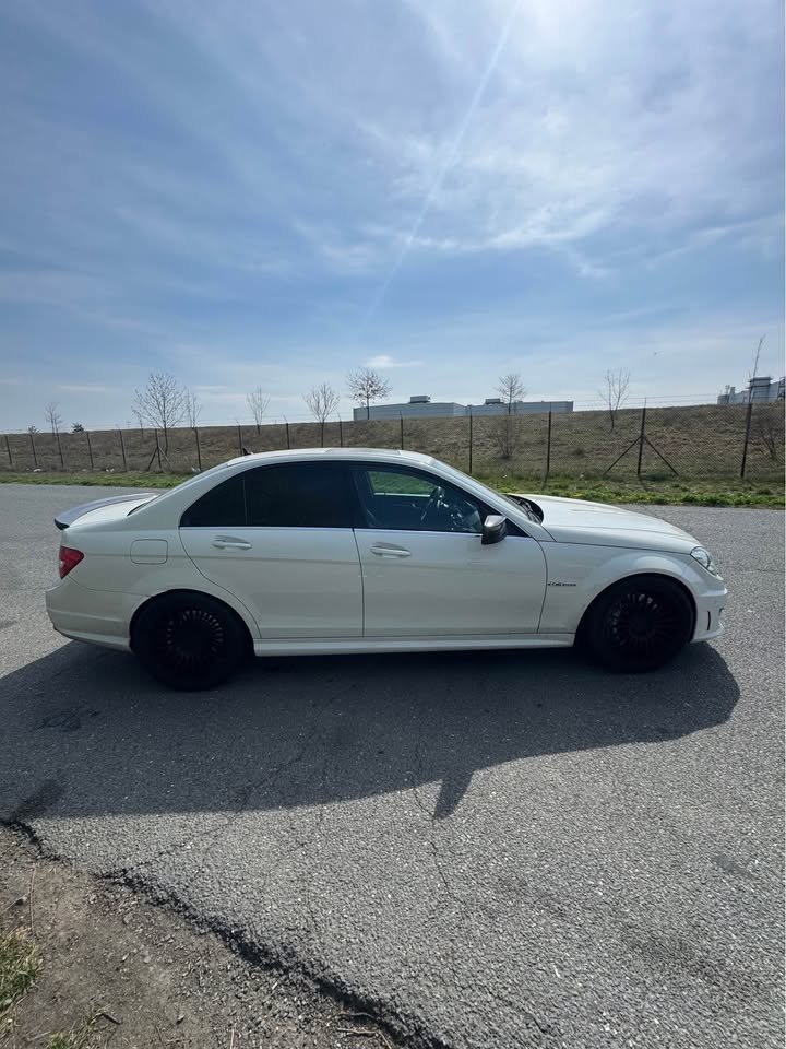 Mercedes benz C63 W204 - 5