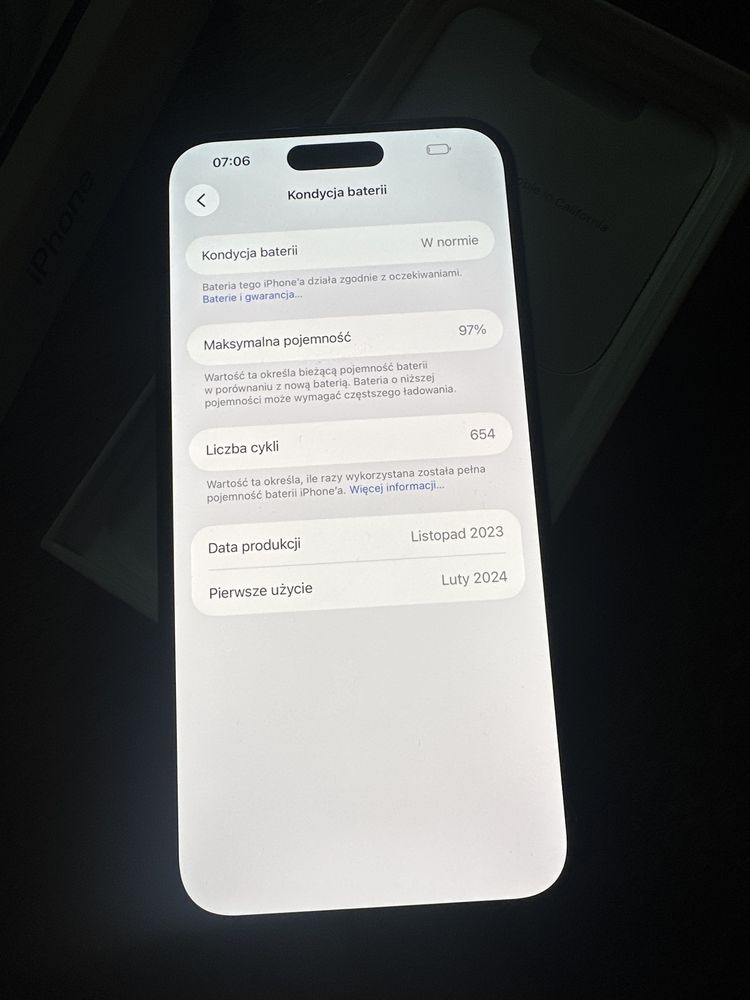 iPhone 15 plus 128 GB černá barva perfektní - 97 % - 5