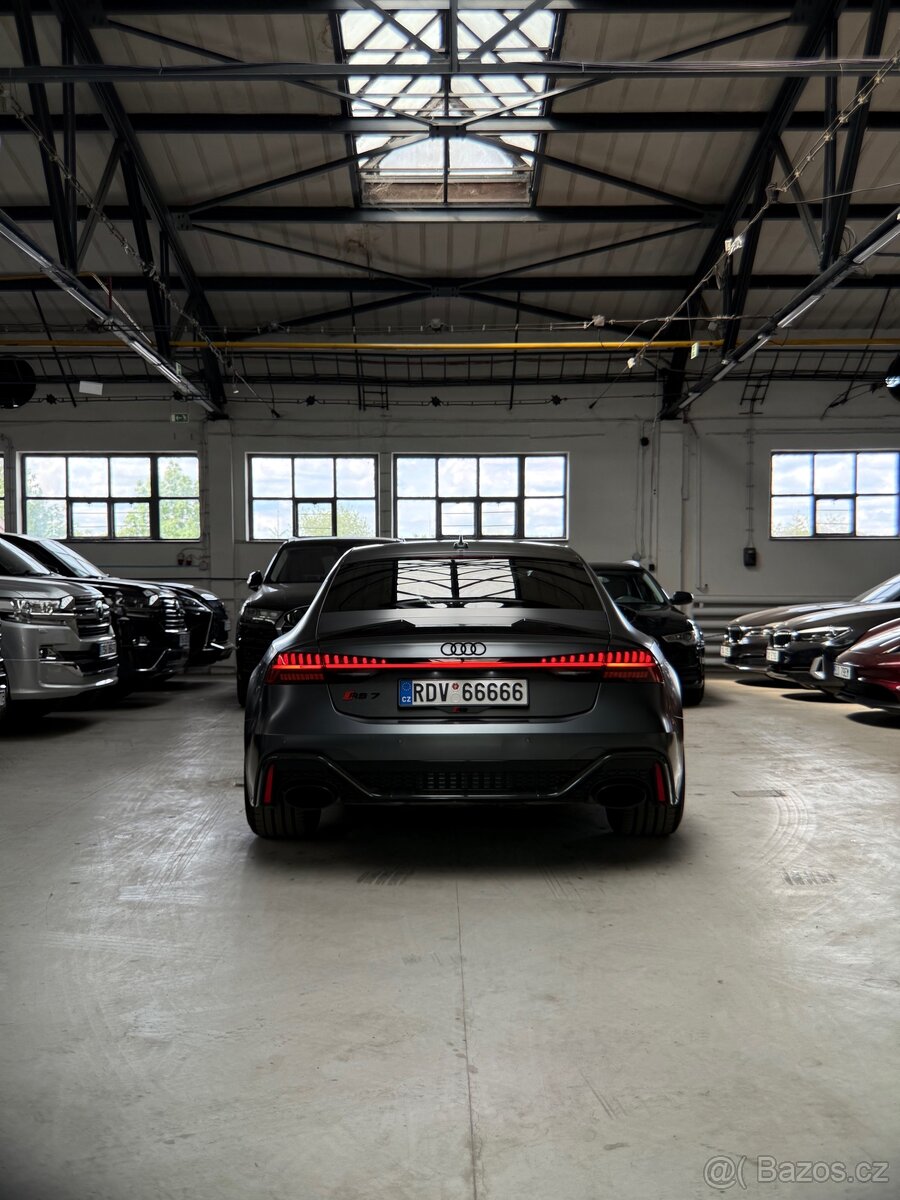 Audi RS7 4.0 V8 Bi-Turbo - 5