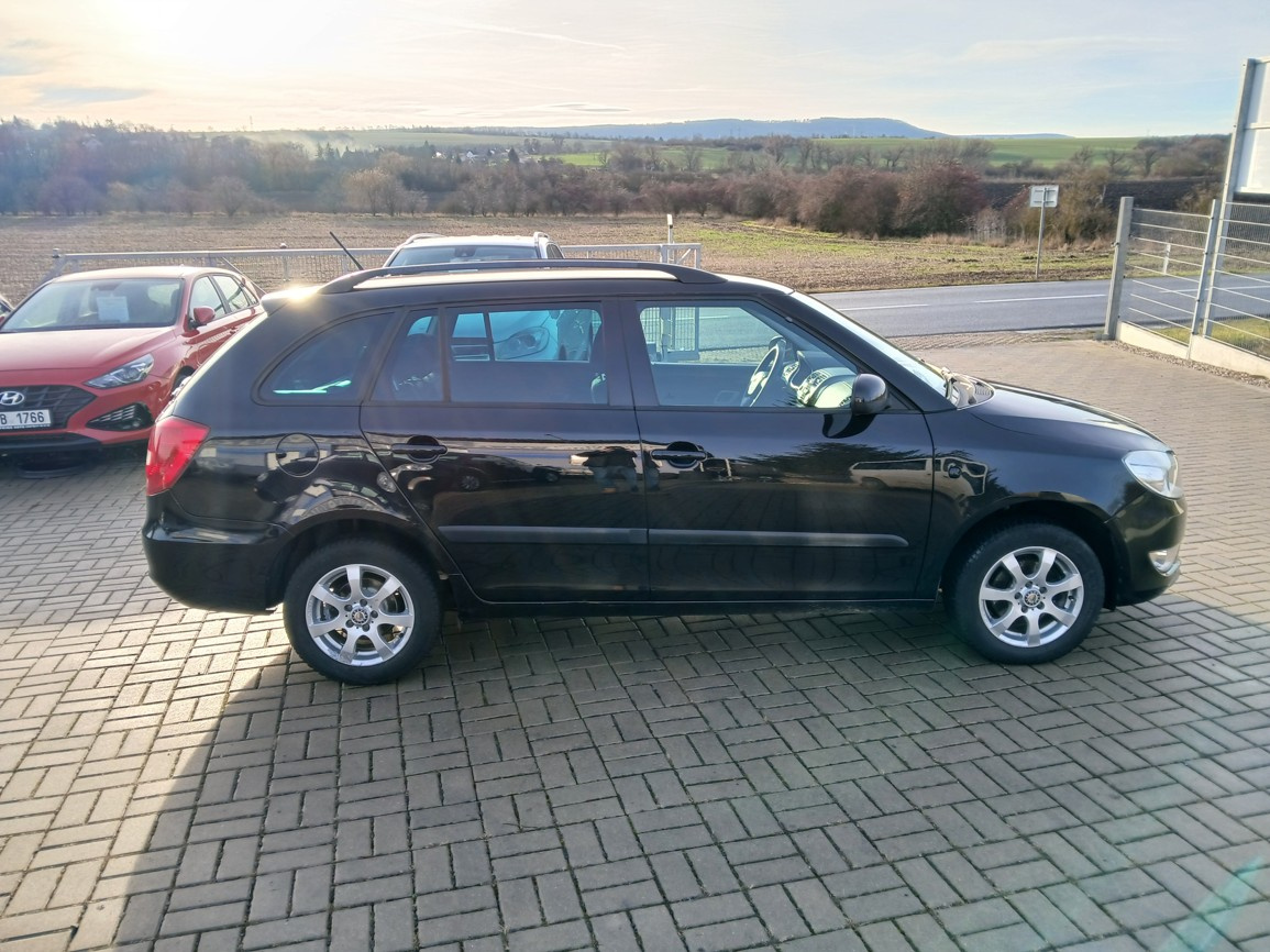 Škoda Fabia 1,2 TSI Nová TK Servisní knížka - 5