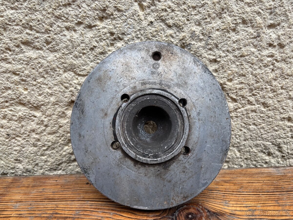 Hlava valca čz 175-450 - 5