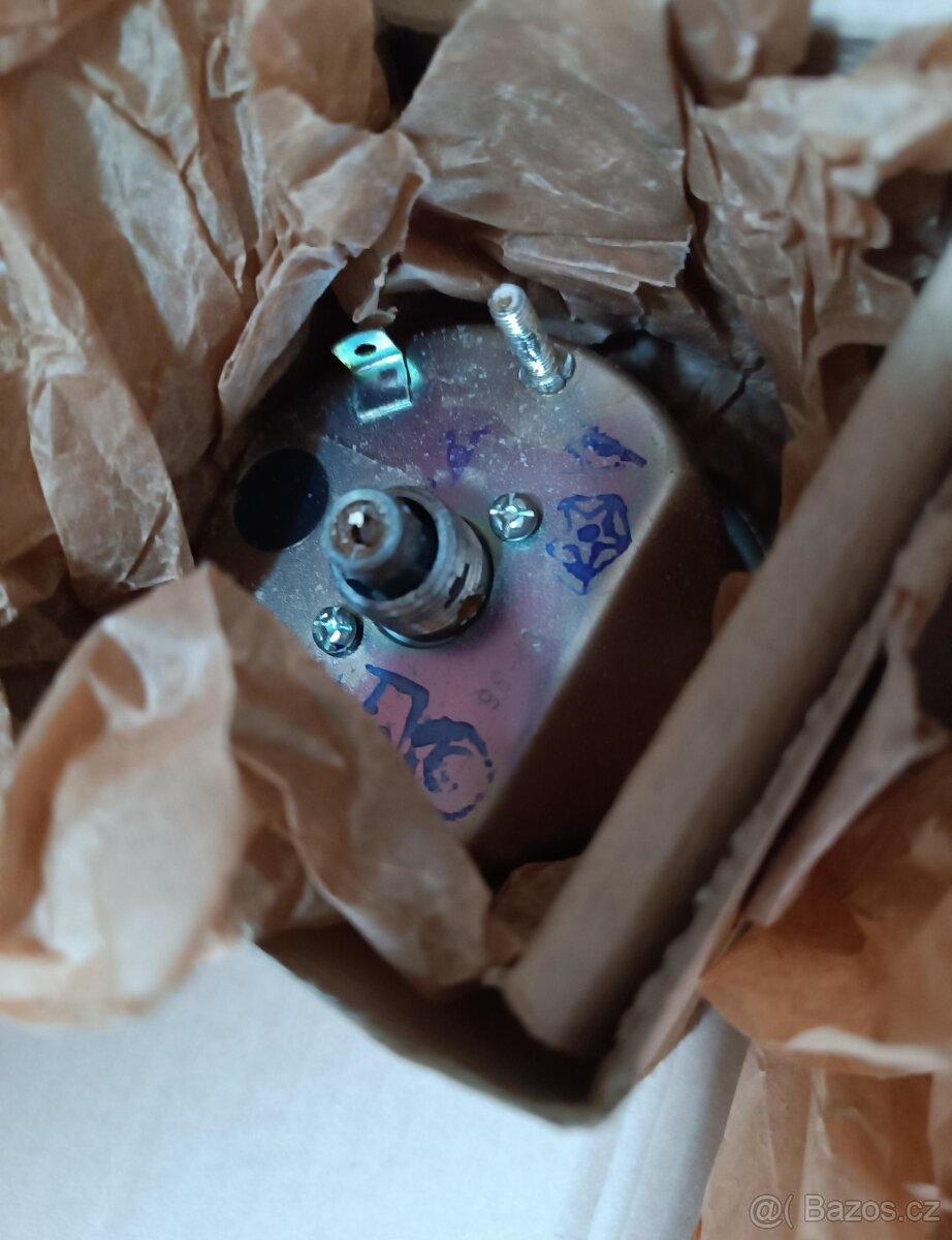 Originální nové tachometry - 5