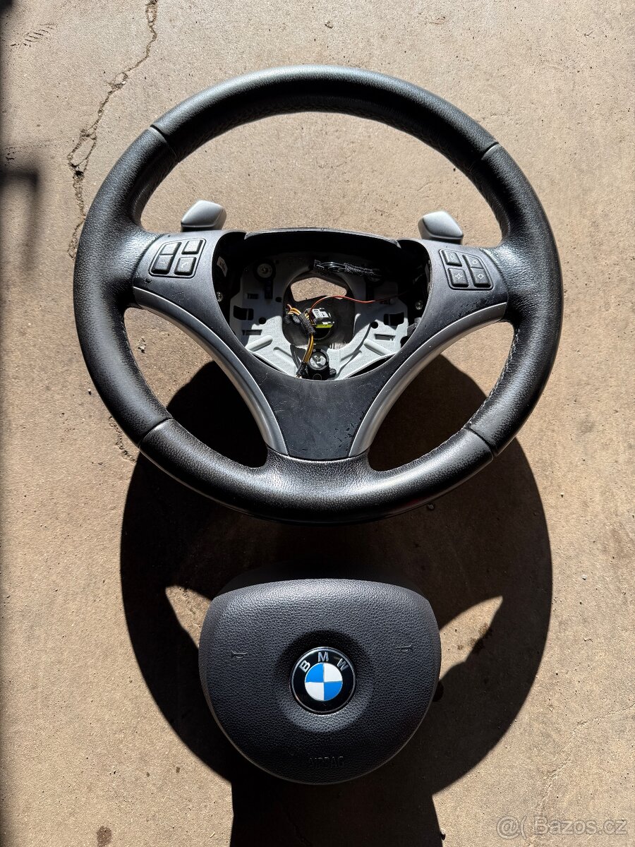 SPORTOVNÍ Volant BMW - 5