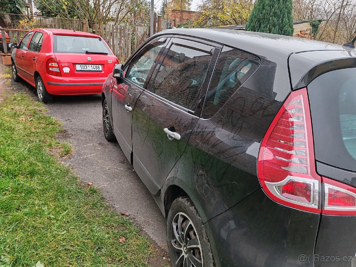 Renault scénic 3 - 5