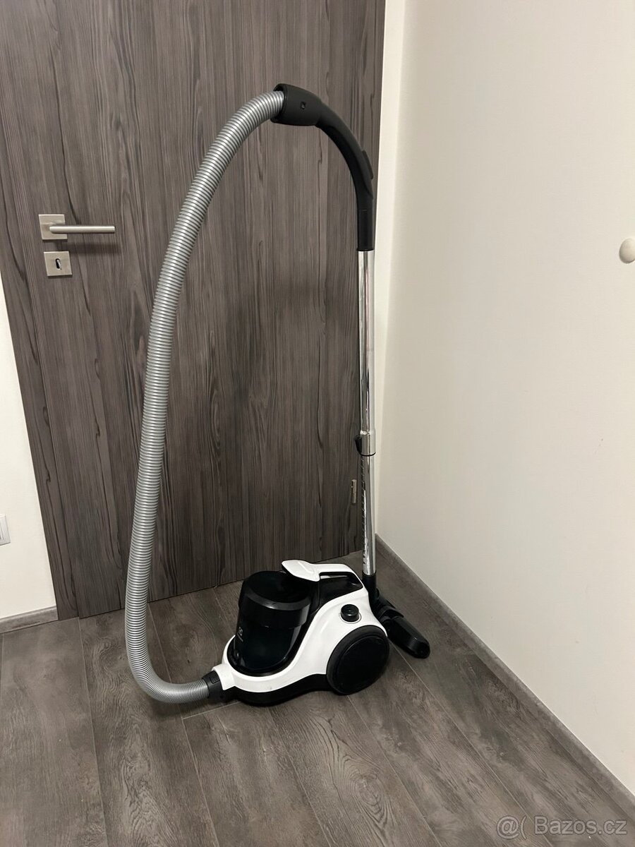 Vysavač Elektrolux - 5