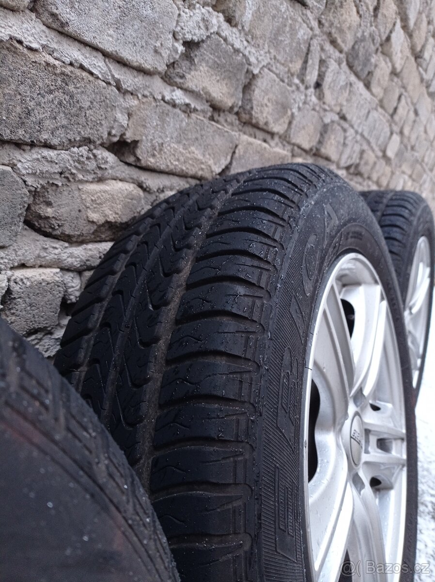 Sada alu kol + pneu Škoda Octavia I - 5