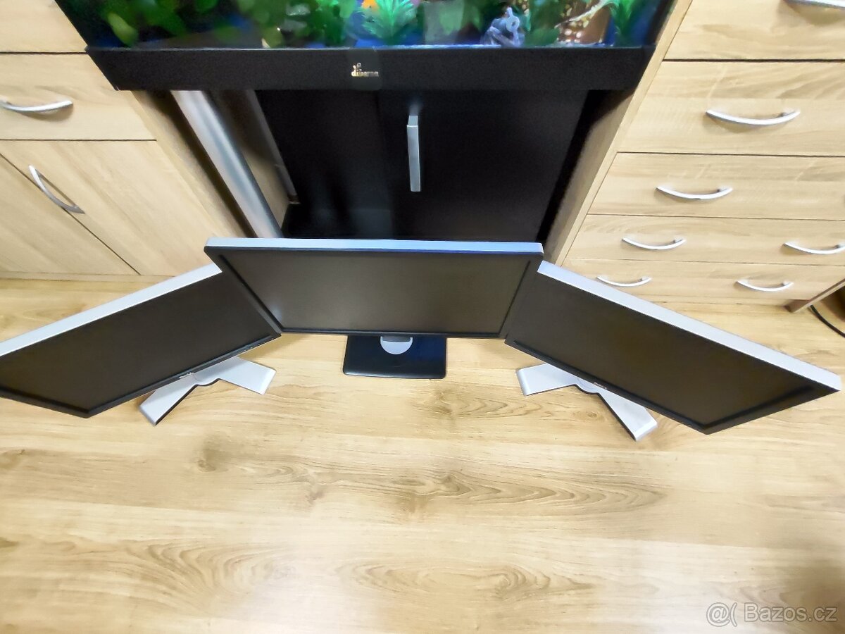 Funkční DELL monitory až 24" USB,DP,DVI a VGA - 5